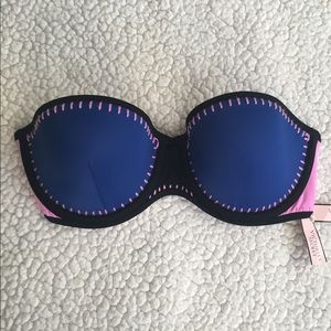 Victoria’s Secret Bikini Top